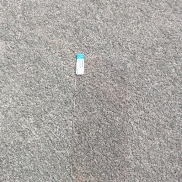 One plus 8t Screen Protector - Picture 2 of 4